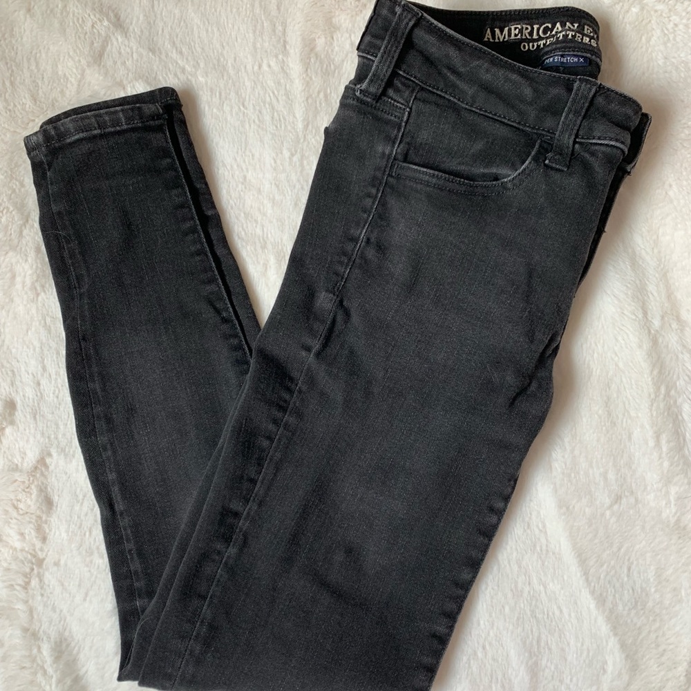 American Eagle black jeggings